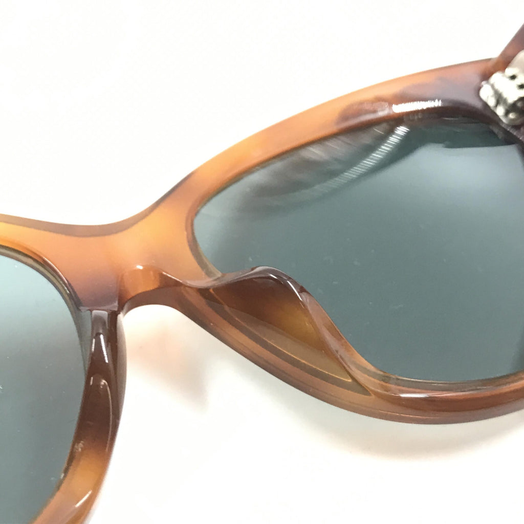 Cat Eye Sunglasses With Tortoise Shell