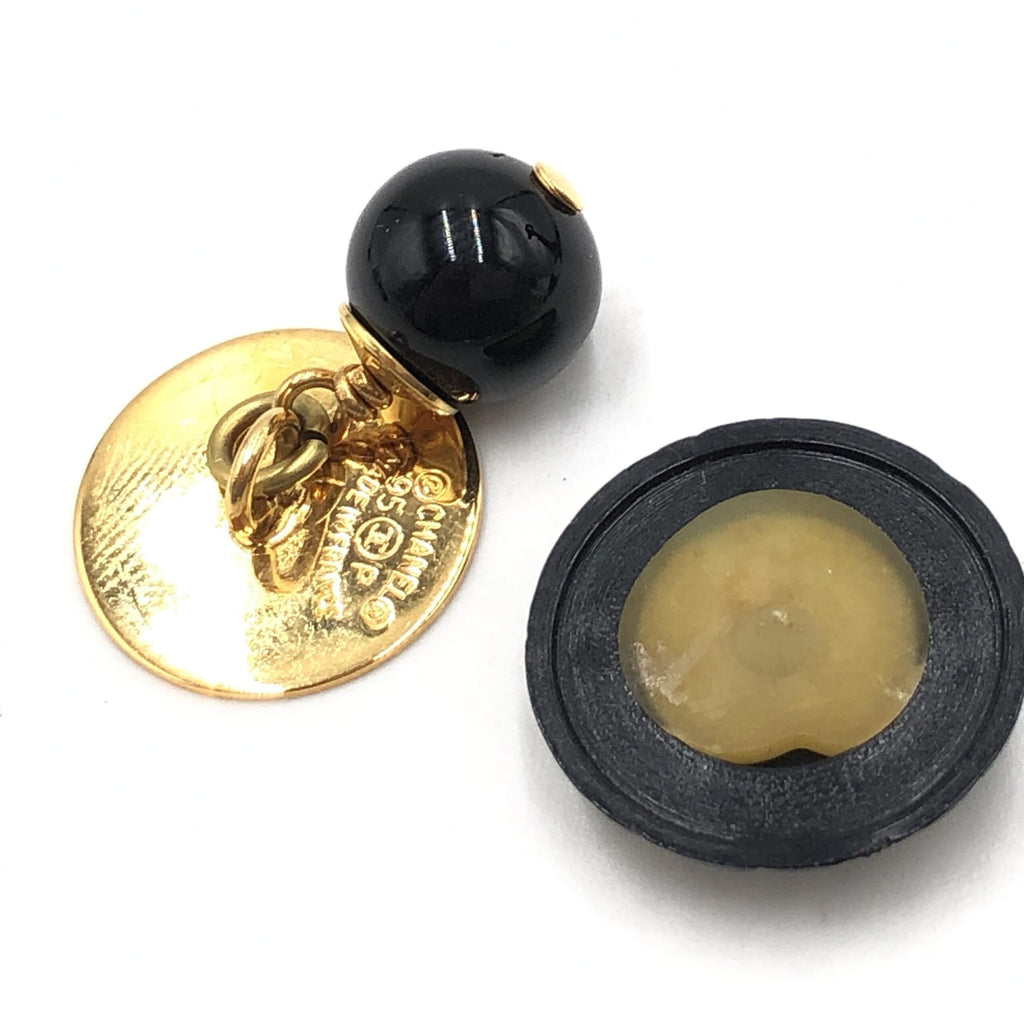 Matelasse Coco Mark Black Plastic Cufflinks