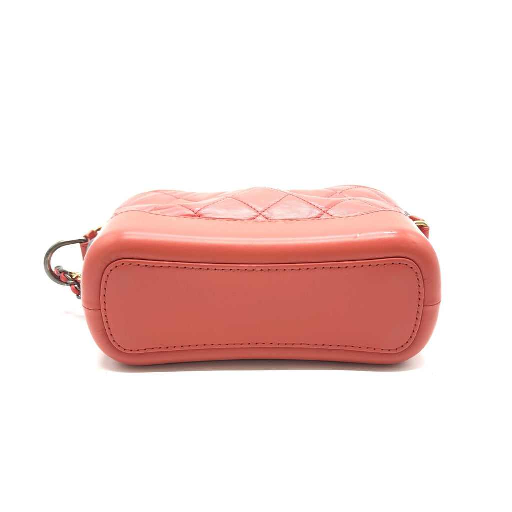 Red Gabriel Chain Shoulder Bag