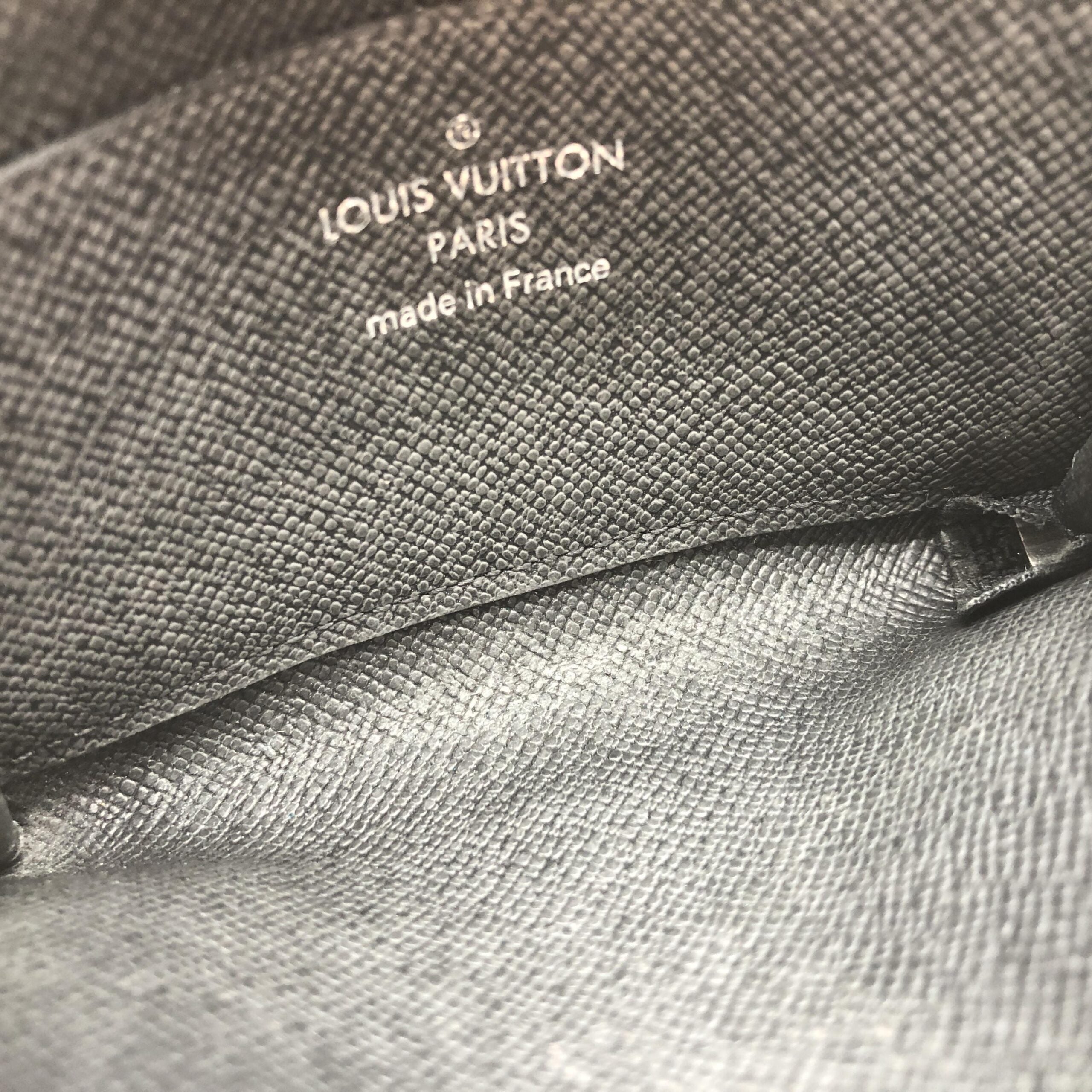 Taiga Zippy Coin Purse In Black