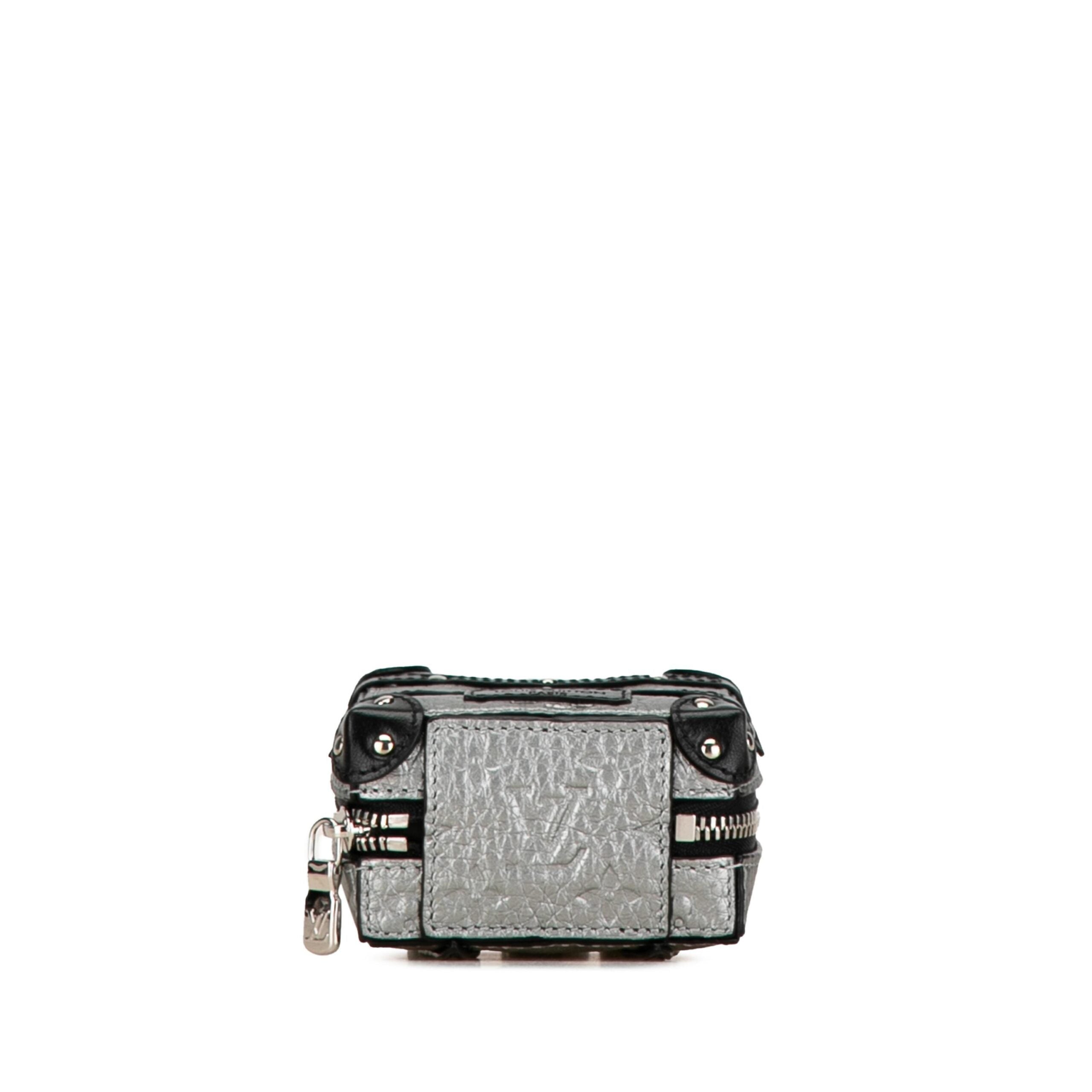 Trunk Motif Key Charm Leather With Box