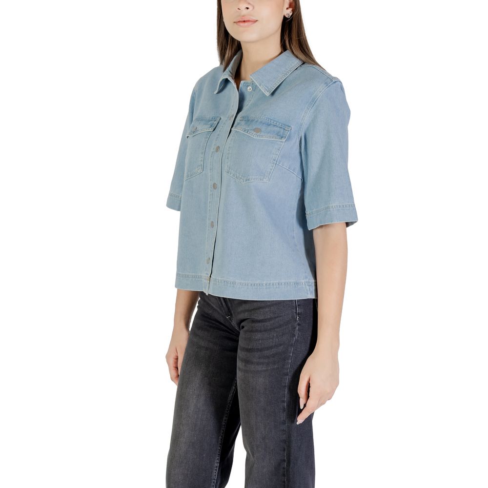Light Blue Cotton Shortsleeve Shirt
