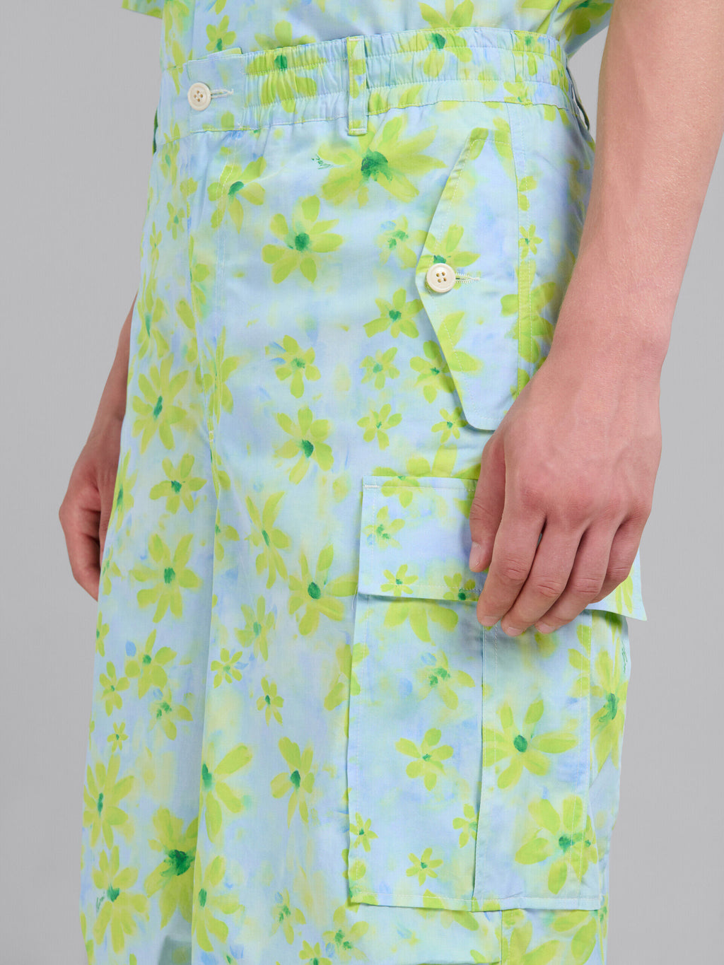 Bicolor Fibres Cargo Shorts