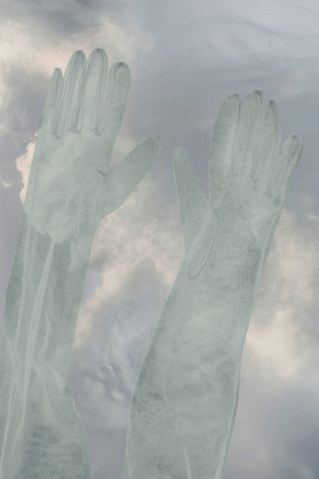 Turquoise Fibres Gloves