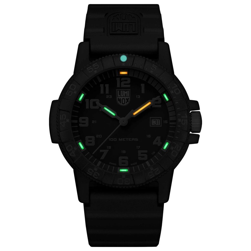 Black Resin Sport Watch