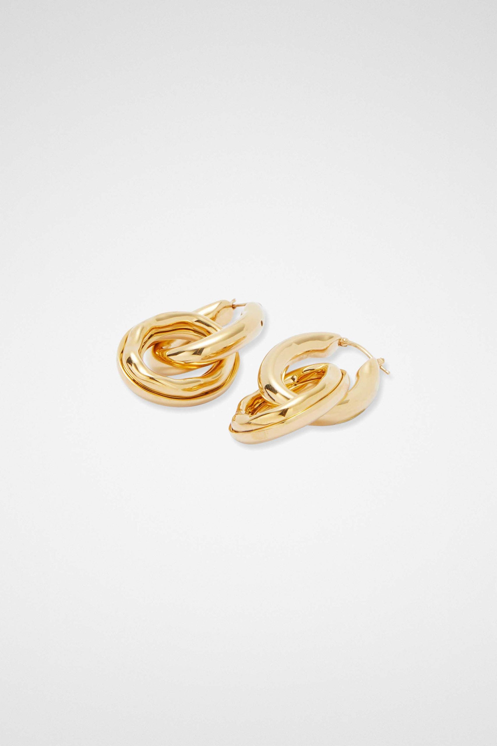 Gold Fibres Earrings