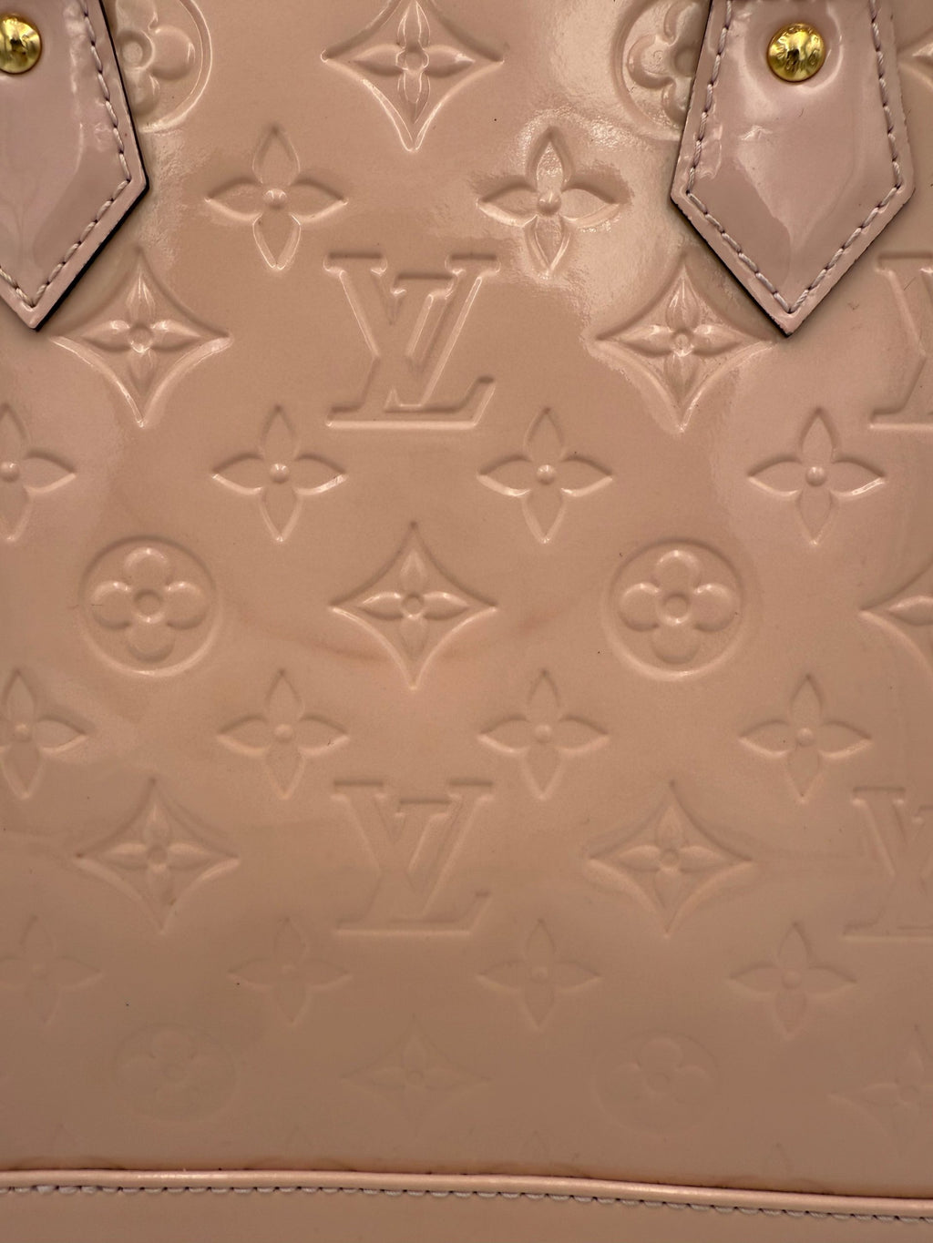 LOUIS VUITTON Alma MM Pink Patent Monogram Handbag
