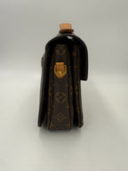 LOUIS VUITTON METIS Monogram Handbag