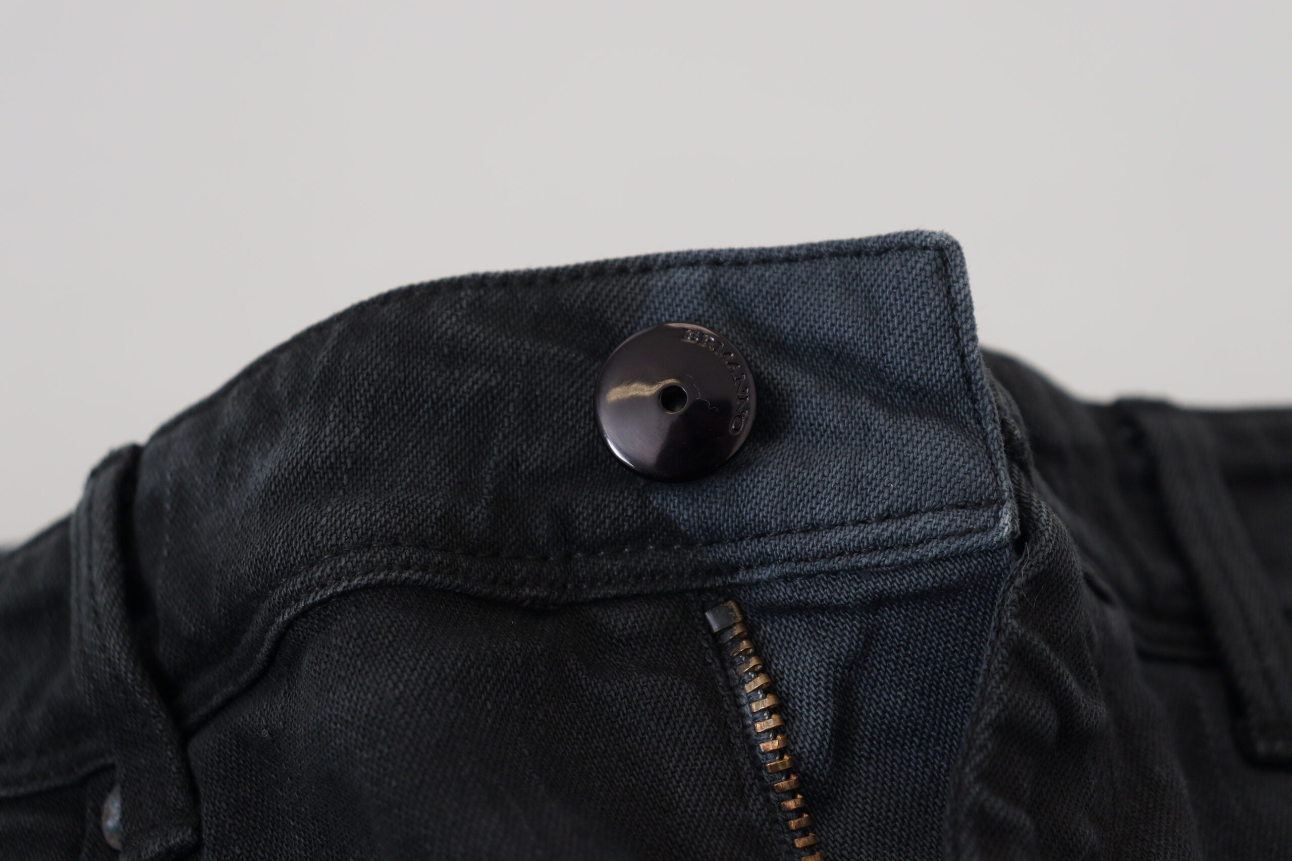 Black Cotton Slim Fit Women Denim Jeans