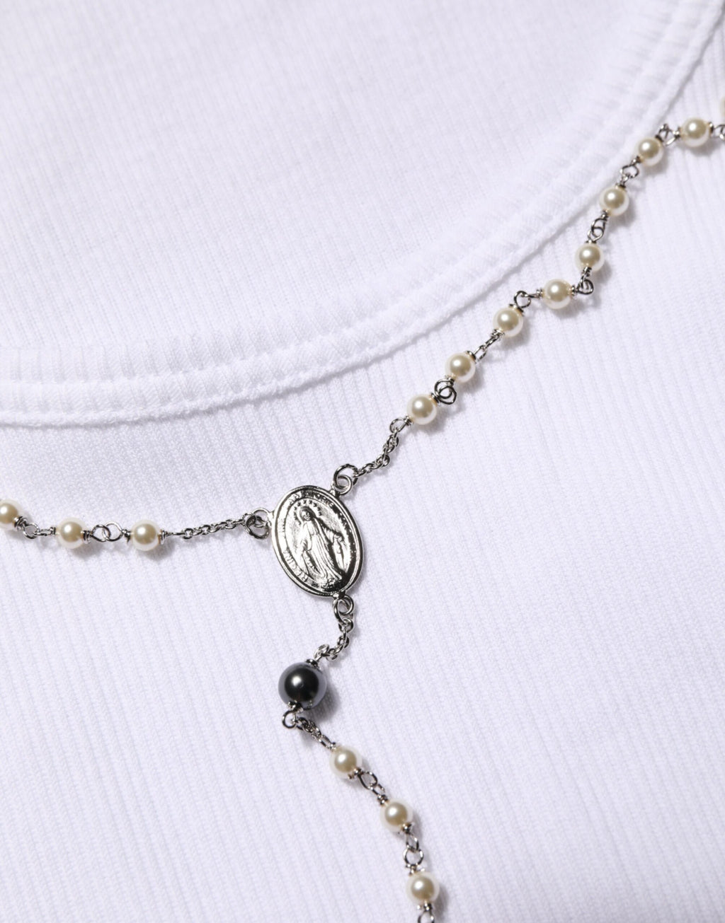 White Cotton Chain Necklace Tank Top T-shirt